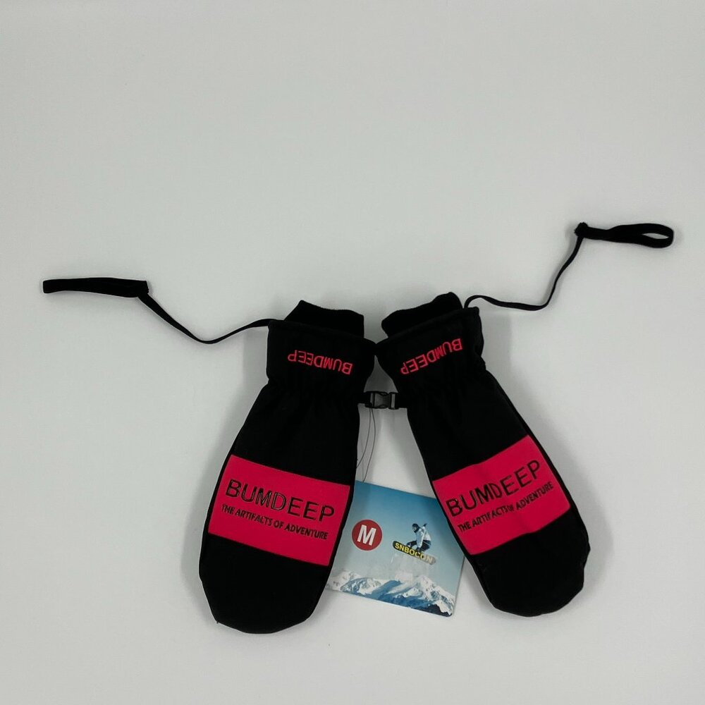 Brand New pair of Black & Red  BUMDEEP branded Ski Mittens in size MEDIUM.